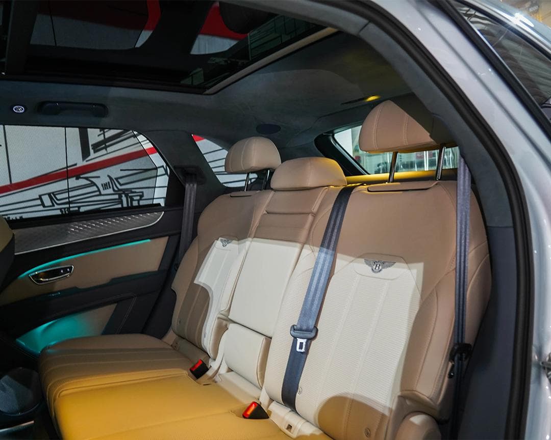 Bentley Bentayga - Image 2