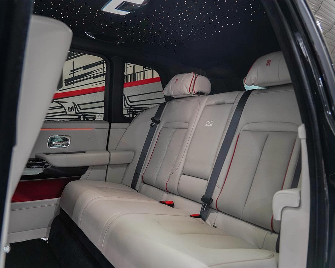 Rolls-Royce Cullinan Black-Badge - Image 2