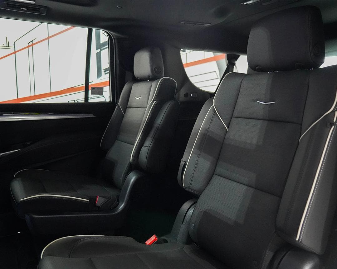 Cadillac Escalade ESV (Facelift) - Image 2