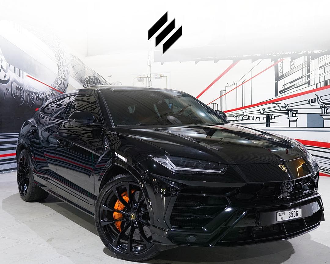 Lamborghini Urus - Image 1