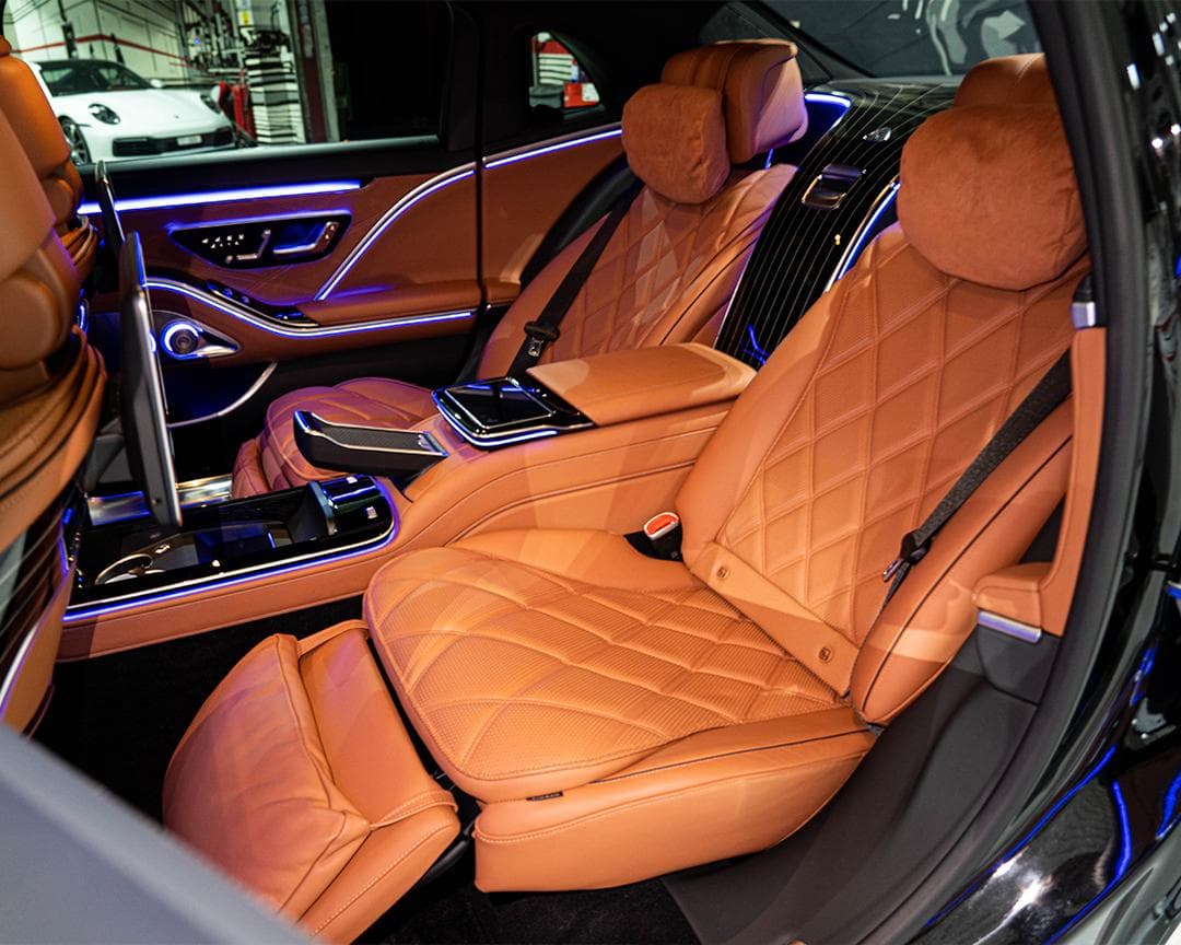 Mercedes-Benz S680 Maybach - Image 2