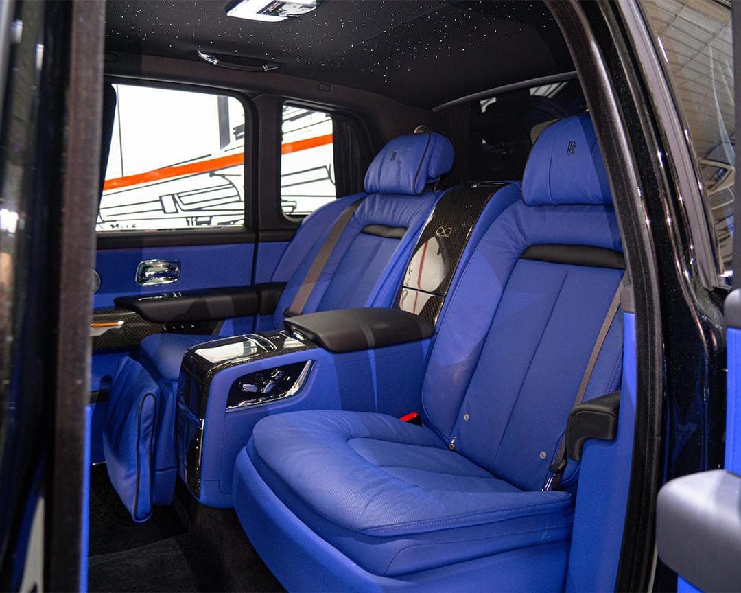 Rolls-Royce Cullinan Black-Badge - Image 2