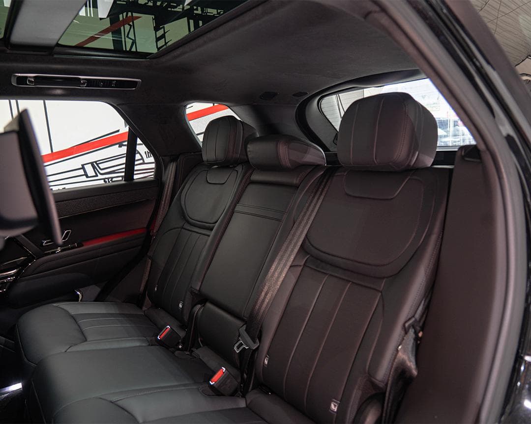 Range Rover Sport Autobiography - Image 2